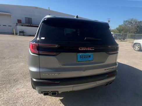 Certified 2025 GMC Acadia Elevation image 7