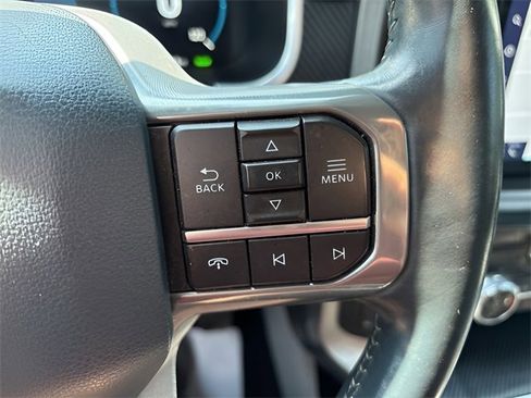 Used 2022 Ford F150 Limited image 11