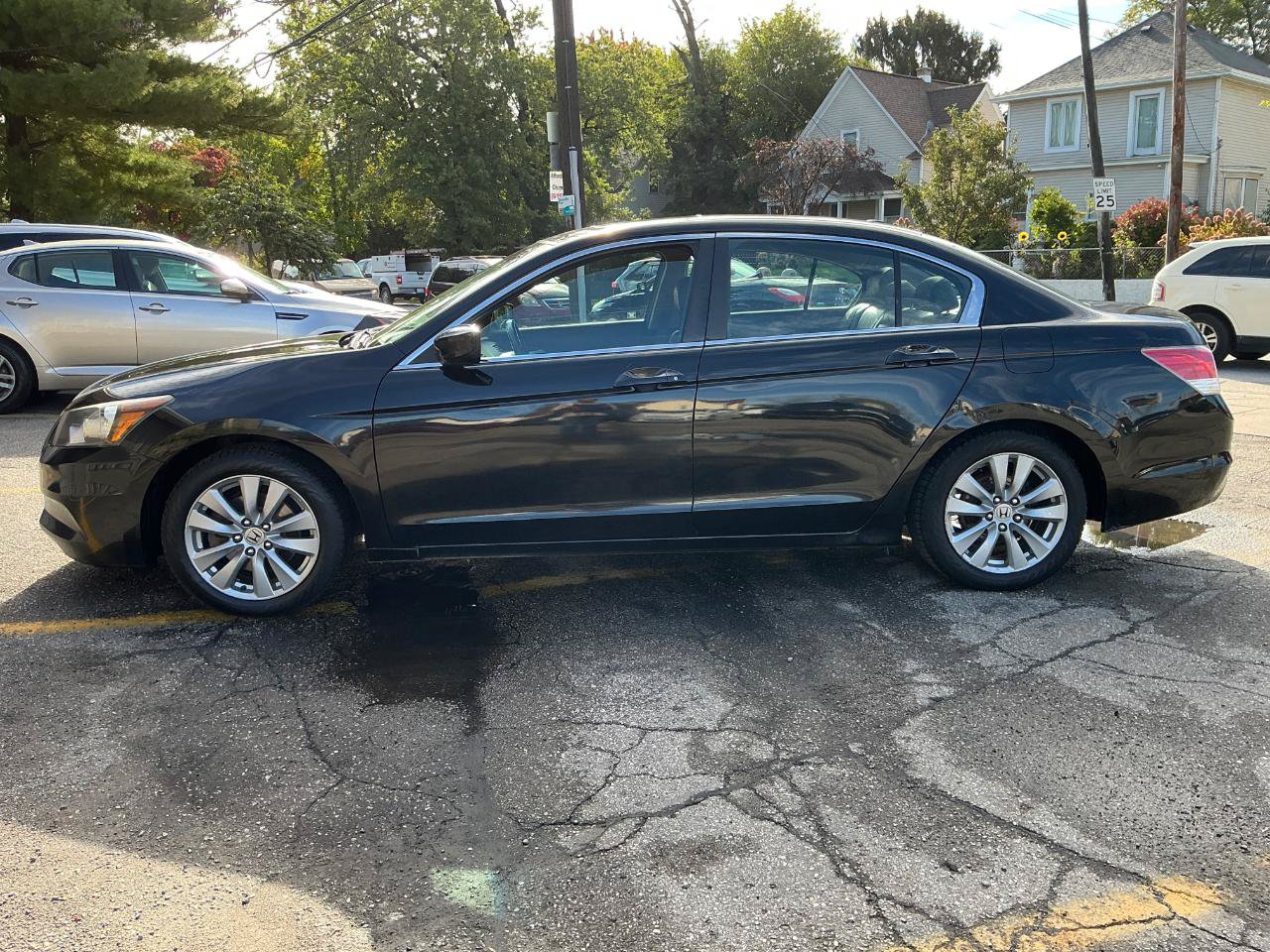 Used 2012 Honda Accord EX-L image 7