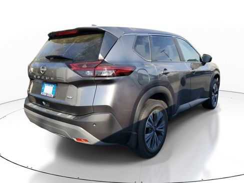 Used 2023 Nissan Rogue SV FWD image 6