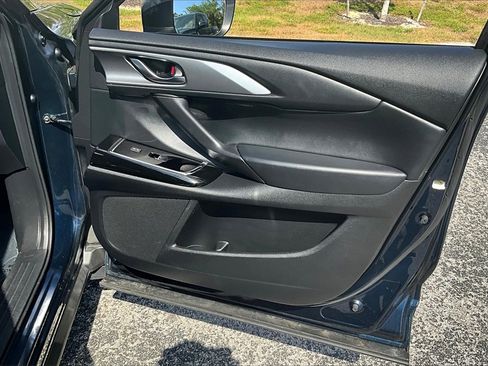 Used 2022 MAZDA CX-9 Touring image 15