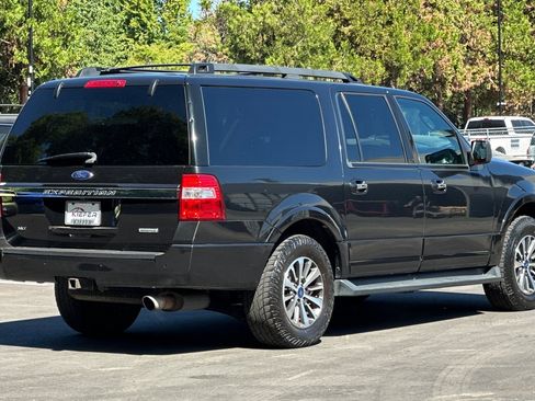 Used 2015 Ford Expedition EL XLT w/ Equipment Group 202A AWD/4WD image 4