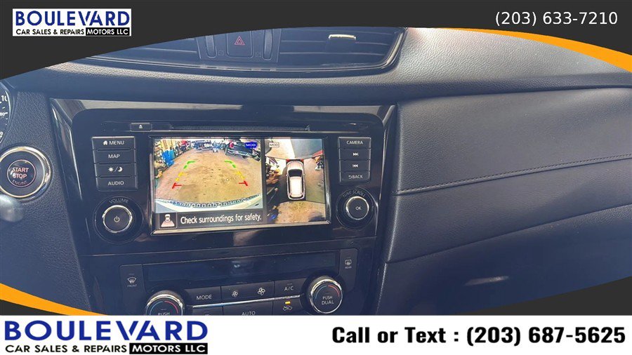 Used 2020 Nissan Rogue SV w/ Sun & Sound Touring Package AWD/4WD image 16
