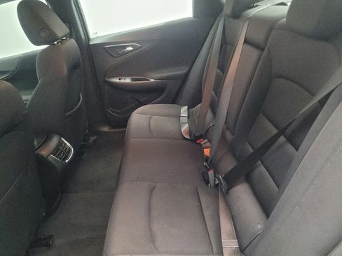 Used 2023 Chevrolet Malibu LT FWD image 18