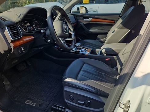 Used 2021 Audi Q5 2.0T Premium image 9
