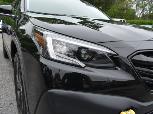 Used 2020 Subaru Outback Onyx Edition XT AWD/4WD image 40