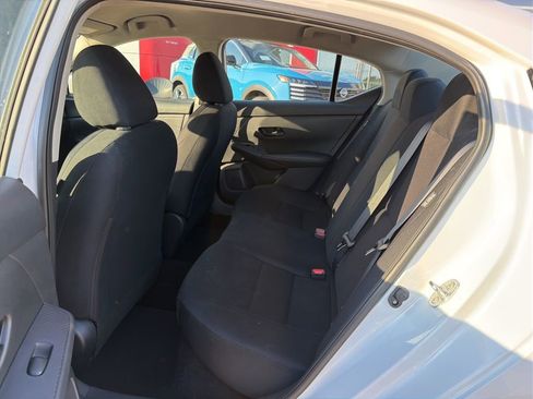 Used 2024 Nissan Sentra S FWD image 15
