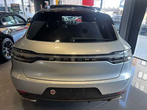 Used 2020 Porsche Macan image 4
