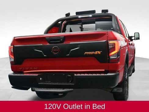 Used 2024 Nissan Titan PRO-4X w/ Pro-4x Convenience Package image 5