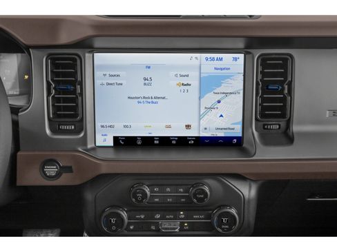Used 2023 Ford Bronco Outer Banks AWD/4WD image 25