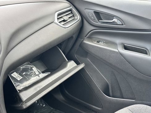 Certified 2024 Chevrolet Equinox LT w/ LPO, Floor Liner Package AWD/4WD image 31