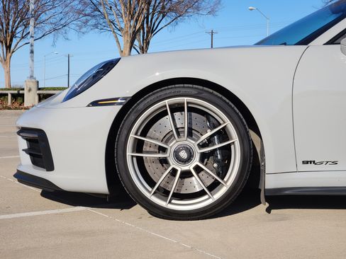 Used 2022 Porsche 911 Carrera 4 GTS image 9
