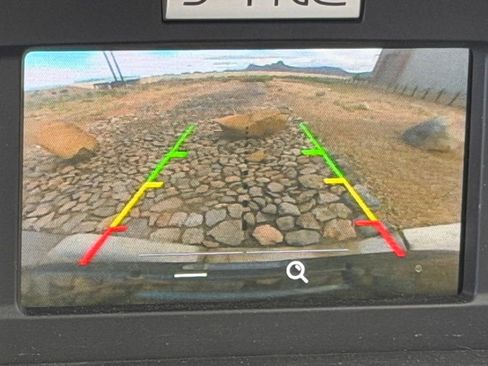 Used 2017 Ford Escape SE w/ SE Cold Weather Package image 22