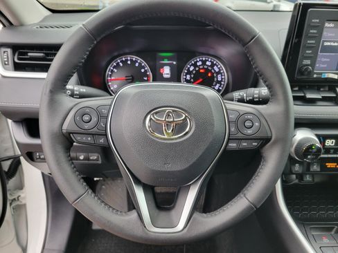 Certified 2022 Toyota RAV4 XLE image 20