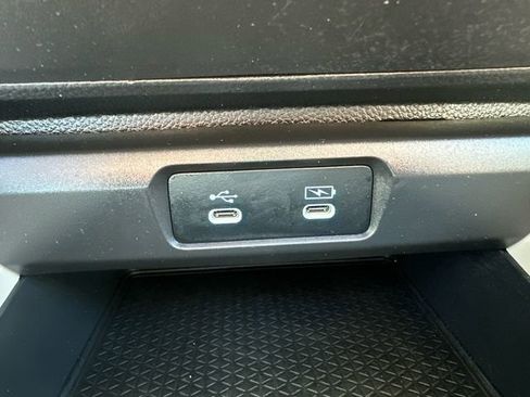 Used 2025 Honda Accord SE image 44