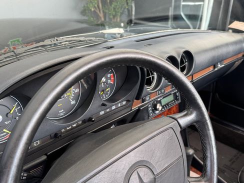 Used 1989 Mercedes-Benz 560 SL image 26
