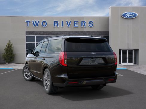 New 2027 Ford Expedition Platinum w/ Stealth Appearance Package AWD/4WD image 8