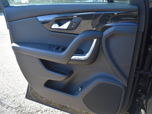 Used 2022 Chevrolet Blazer Premier image 37