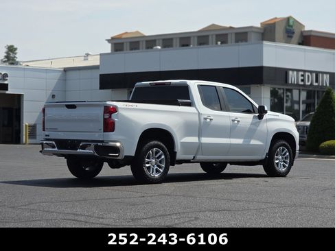 Used 2023 Chevrolet Silverado 1500 LT w/ Protection Package AWD/4WD image 7