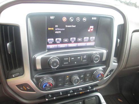 Used 2016 GMC Sierra 1500 SLT w/ SLT Premium Package AWD/4WD image 29