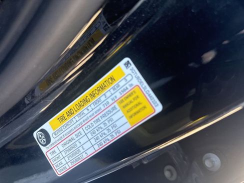 Used 2020 GMC Sierra 1500 SLT w/ SLT Premium Plus Package image 4