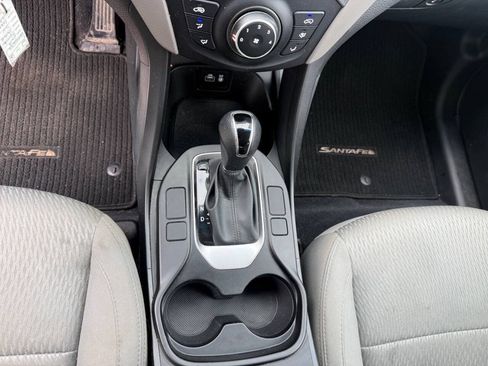 Used 2018 Hyundai Santa Fe Sport w/ Cargo Package FWD image 20