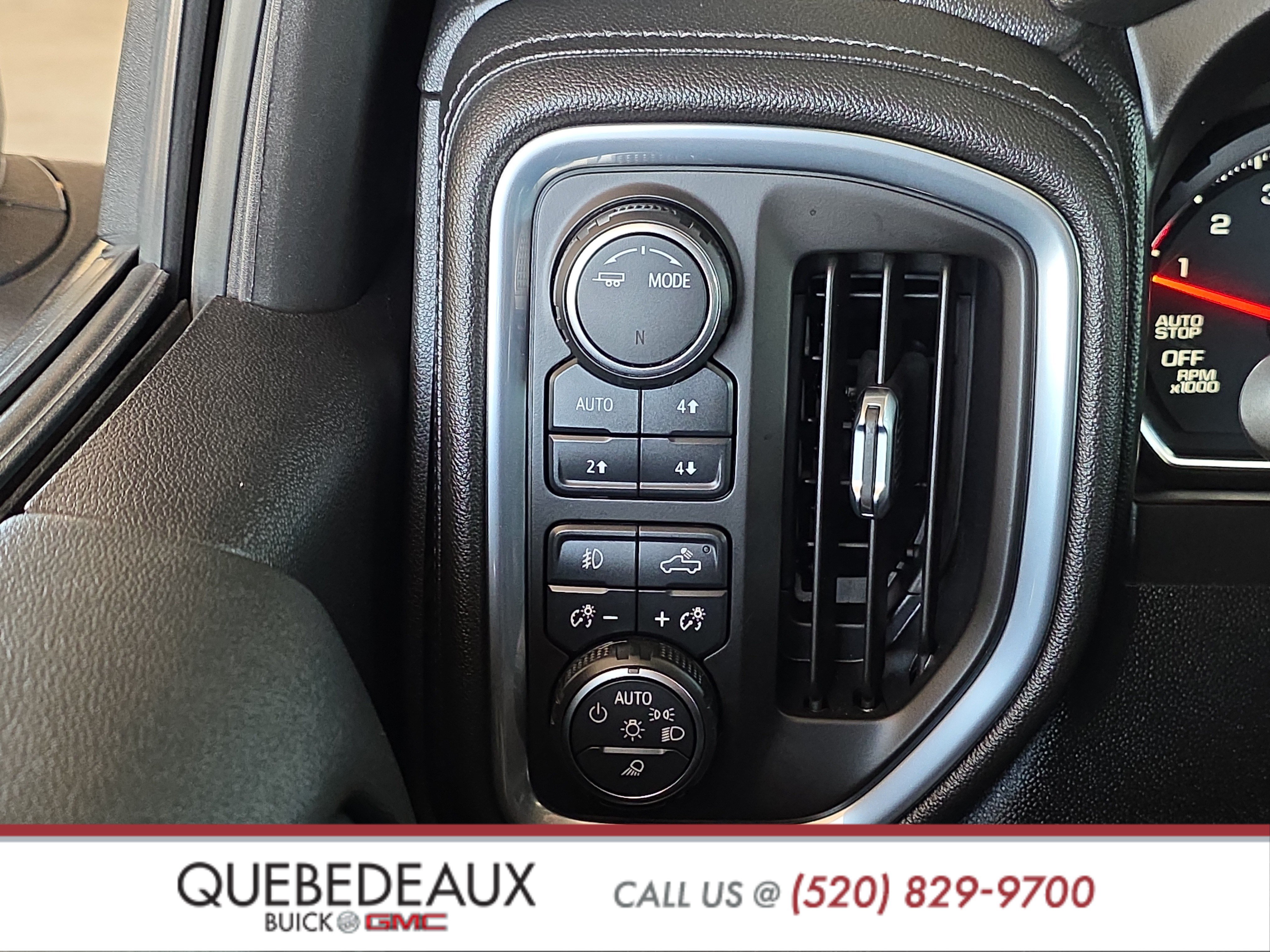 Used 2021 Chevrolet Silverado 1500 LT Trail Boss w/ Convenience Package II AWD/4WD image 27