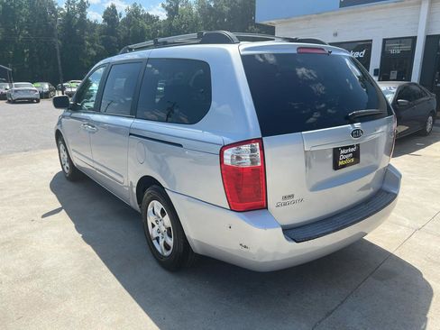 Used 2008 Kia Sedona LX FWD image 8