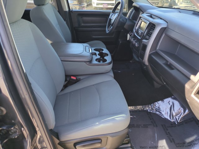 Used 2017 RAM 1500 Express AWD/4WD image 19