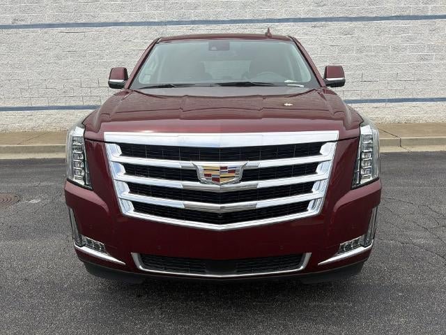 Used 2020 Cadillac Escalade Premium Luxury AWD/4WD image 2