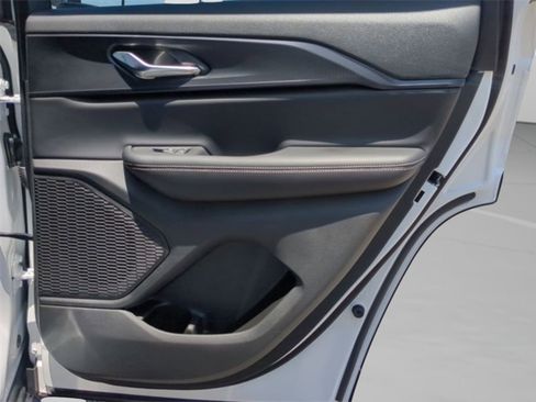 Used 2025 Jeep Grand Cherokee Laredo X w/ Luxury Tech Group I image 26