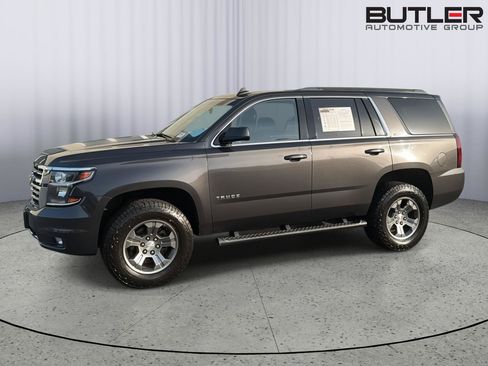 Used 2018 Chevrolet Tahoe LT w/ Off-Road Package AWD/4WD image 3