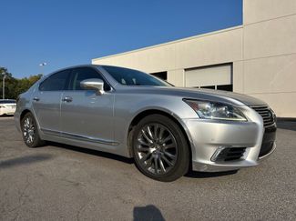 Used 2017 Lexus LS 460 image 1