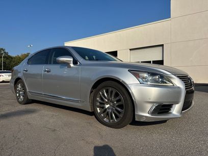 Used 2017 Lexus LS 460