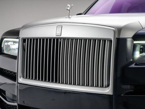 Used 2020 Rolls-Royce Cullinan image 42