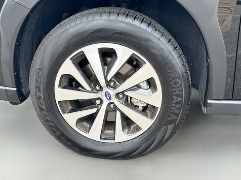 Certified 2025 Subaru Outback Premium w/ Popular Package #1A image 42