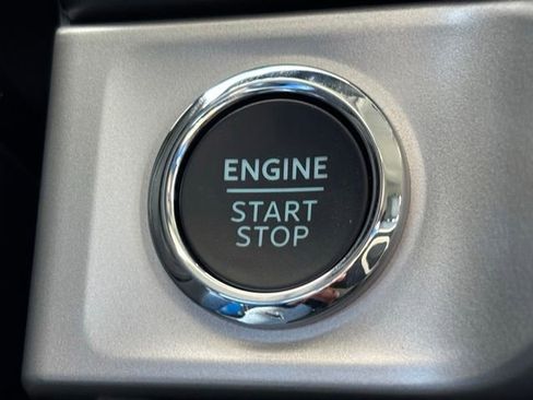 New 2026 Ford F250 XLT w/ XLT Premium Package image 37