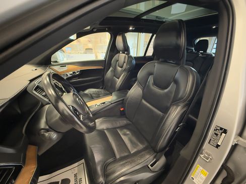 Used 2018 Volvo XC90 T6 Inscription w/ Convenience Package image 22