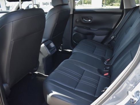 New 2026 Honda HR-V EX-L image 18