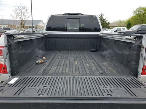 Used 2019 Nissan Titan S w/ S Utility Package AWD/4WD image 8