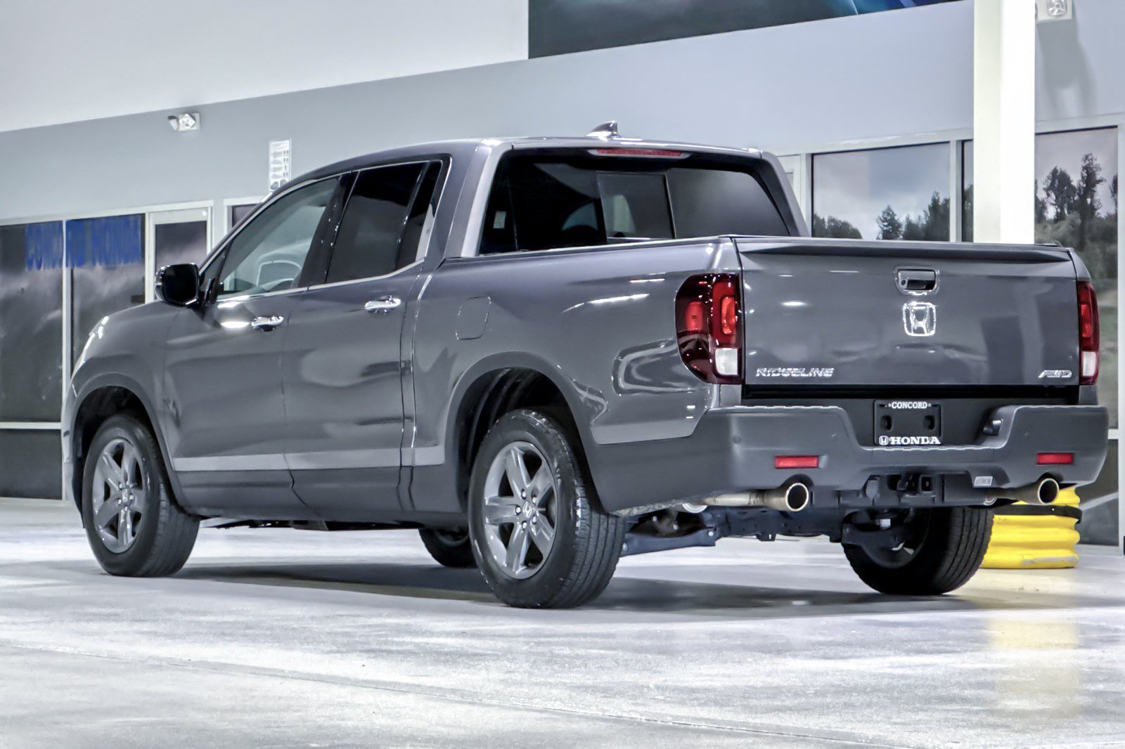 Used 2022 Honda Ridgeline RTL-E image 3