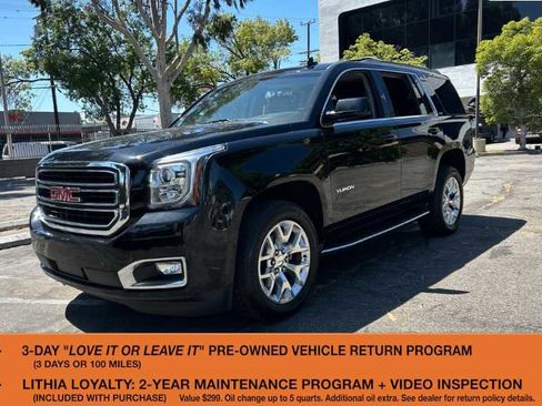 Used 2017 GMC Yukon SLT AWD/4WD image 1