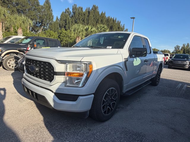 Used 2022 Ford F150 XL w/ STX Appearance Package RWD image 2