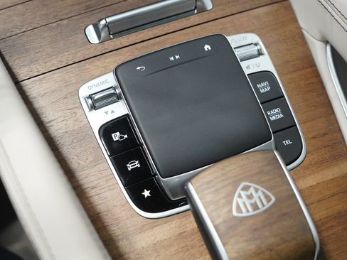 Certified 2024 Mercedes-Benz Maybach GLS 600 4MATIC image 26