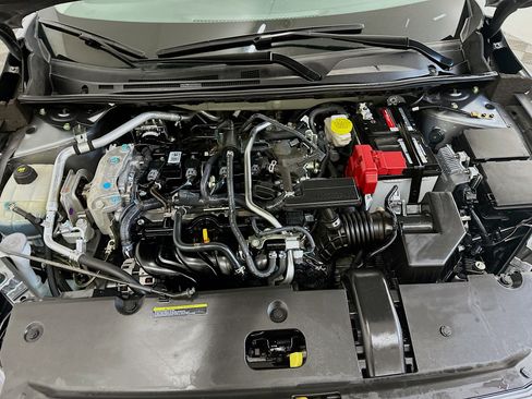 Used 2024 Nissan Sentra SV FWD image 33