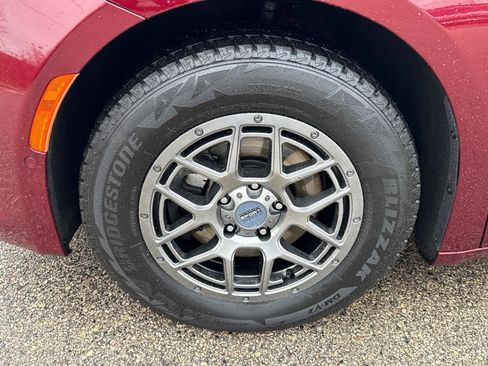 Used 2020 Chrysler Pacifica Limited w/ Advanced Safetytec Group image 10