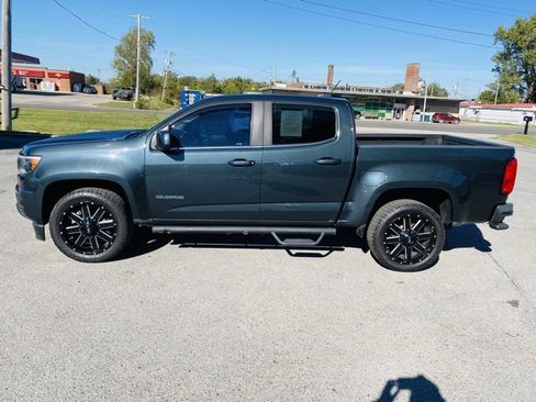 Used 2018 Chevrolet Colorado LT image 2