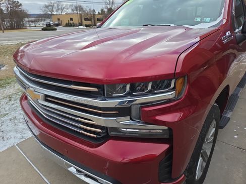 Used 2020 Chevrolet Silverado 1500 High Country w/ Safety Package II image 10