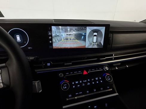 Used 2025 Hyundai Santa Fe Limited image 16