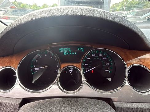 Used 2011 Buick Enclave CXL AWD/4WD image 18